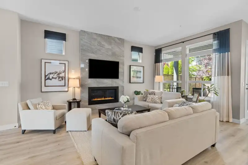 23193 113 AVENUE - photo 4 of 38
