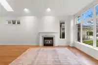 39 5300 ADMIRAL WAY - thumbnail 4