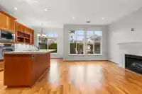 39 5300 ADMIRAL WAY - thumbnail 7