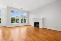 39 5300 ADMIRAL WAY - thumbnail 9