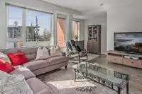 3107 E KENT AVENUE NORTH AVENUE - thumbnail 1