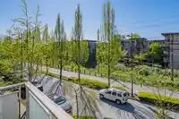 3107 E KENT AVENUE NORTH AVENUE - thumbnail 20