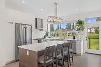 82 20150 81 AVENUE - thumbnail 4