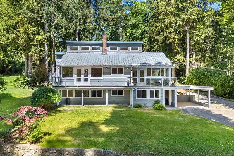 914 GOWER POINT ROAD - photo 2 of 40
