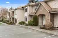 54 3110 TRAFALGAR STREET - thumbnail 1