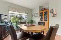 54 3110 TRAFALGAR STREET - thumbnail 17