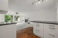 2544 SUNNYSIDE CRESCENT - thumbnail 26