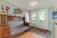 2544 SUNNYSIDE CRESCENT - thumbnail 5