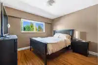 10540 AINTREE CRESCENT - thumbnail 20