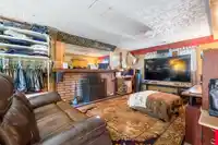 10540 AINTREE CRESCENT - thumbnail 10