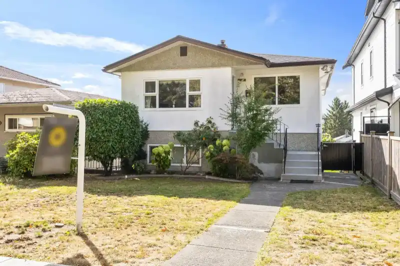 3350 E 8 AVENUE - photo 1 of 30