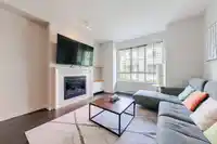 54 5510 ADMIRAL WAY - thumbnail 1