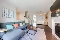 54 5510 ADMIRAL WAY - thumbnail 3