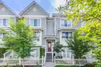 54 5510 ADMIRAL WAY - thumbnail 40