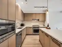 40 3500 BURKE VILLAGE PROMENADE - thumbnail 13