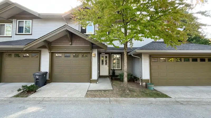 145 12040 68 AVENUE - photo 3 of 30