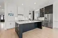 20577 71B AVENUE - thumbnail 9