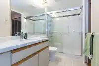 109 2925 GLEN DRIVE - thumbnail 14