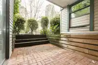 109 2925 GLEN DRIVE - thumbnail 16