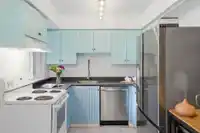 988 HOWIE AVENUE - thumbnail 17