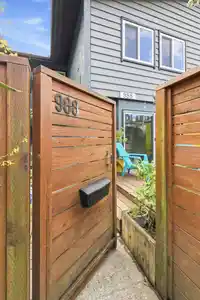 988 HOWIE AVENUE - thumbnail 3