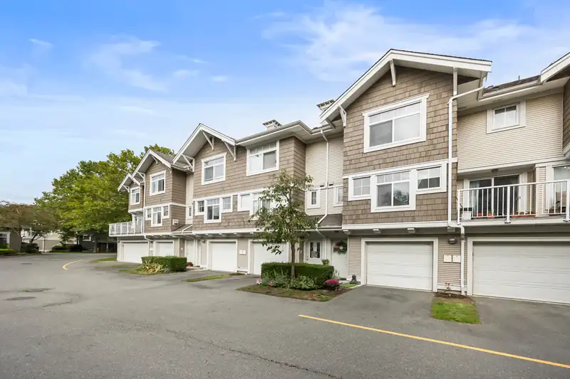 5 20771 DUNCAN WAY - photo 3 of 36