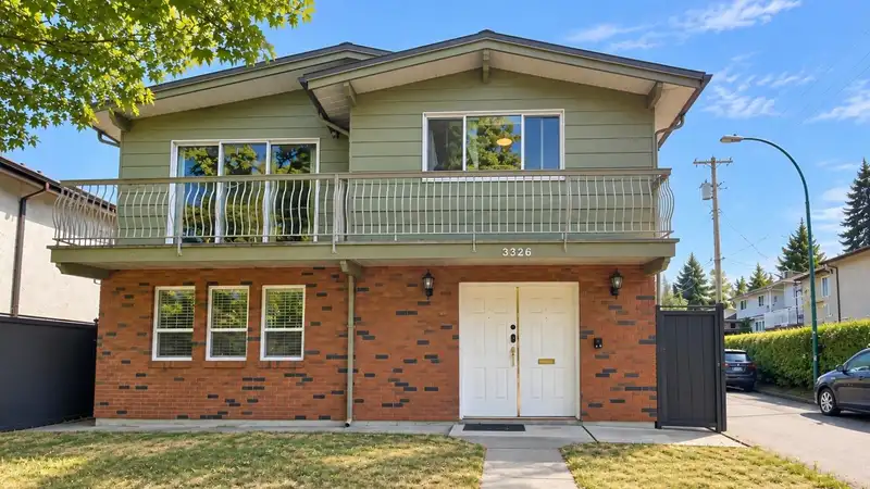 3326 SLOCAN STREET - photo 1 of 29