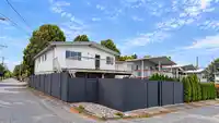 3326 SLOCAN STREET - thumbnail 5