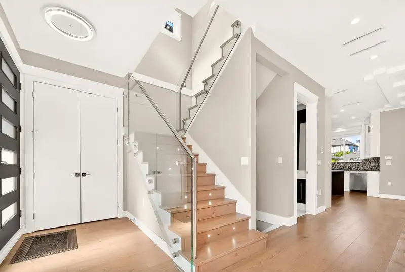 8068 HAIG STREET - photo 2 of 34