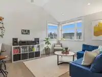 1681 KITCHENER STREET - thumbnail 4