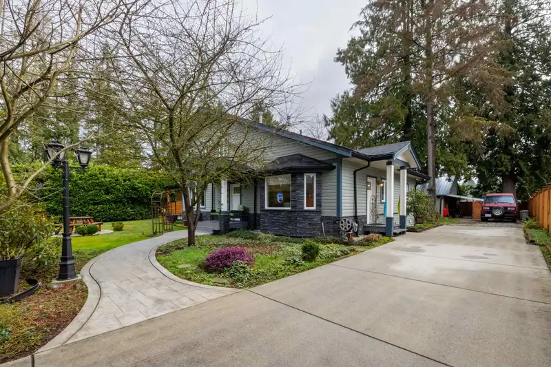 20744 42 AVENUE - photo 1 of 40