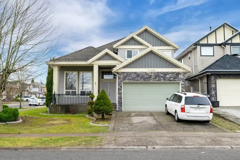 14496 74 AVENUE - photo 1 of 27