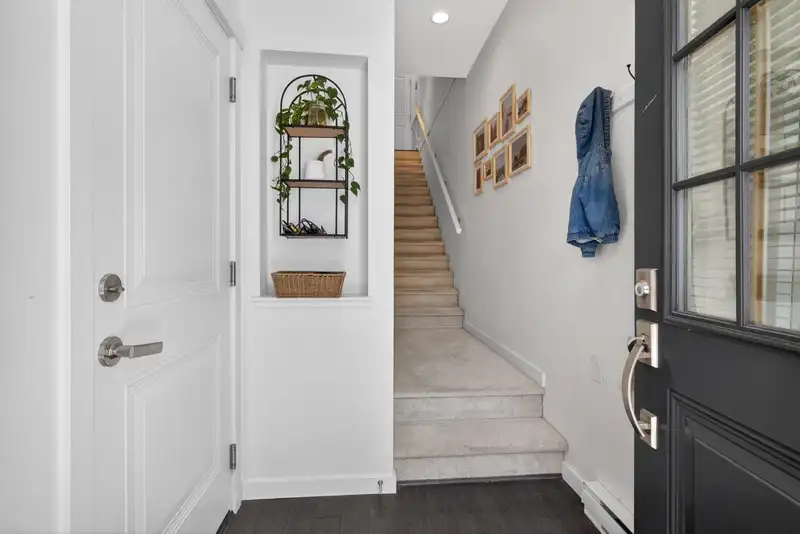11 3470 HIGHLAND DRIVE - photo 3 of 40