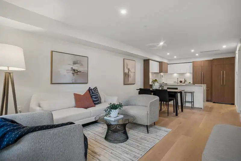 104 378 W 45TH AVENUE - photo 1 of 10