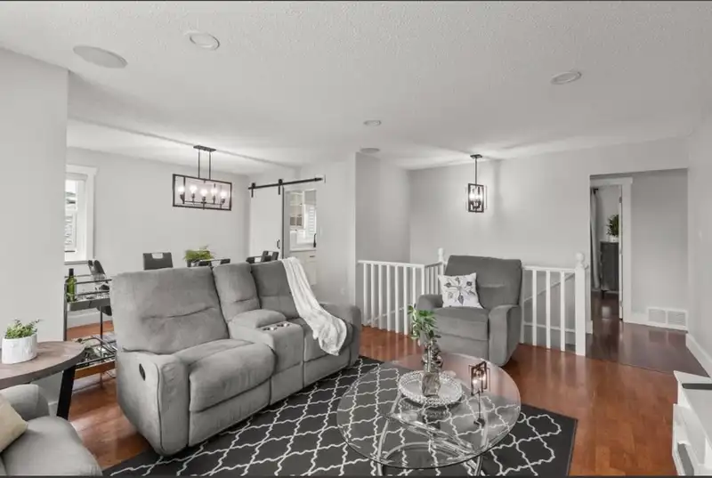 26507 28A AVENUE - photo 4 of 32