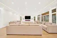 16285 28 AVENUE - thumbnail 2