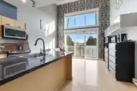 405 1975 MCCALLUM ROAD - thumbnail 5