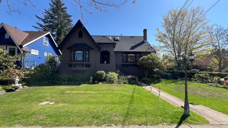 3090 DISCOVERY STREET - photo 3 of 37