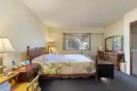 2472 E 12TH AVENUE - thumbnail 23