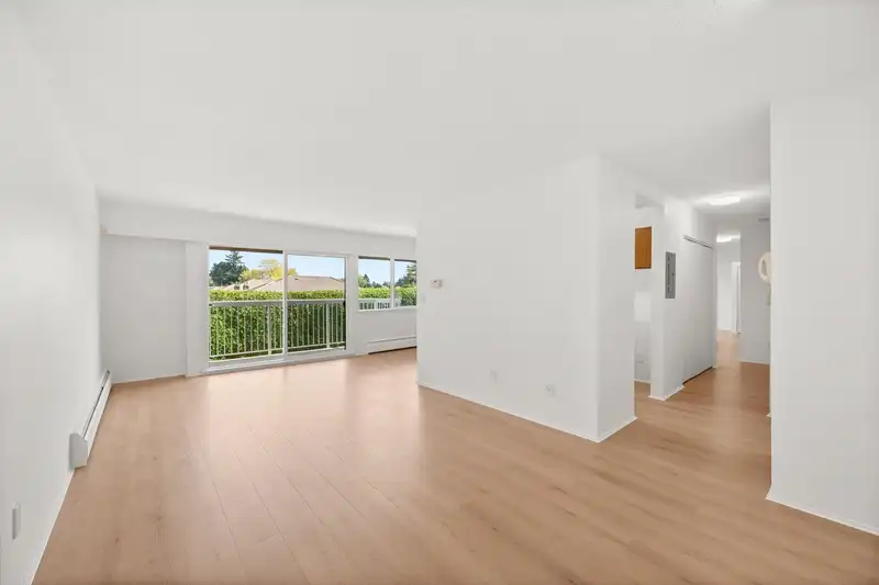 303 8080 RYAN ROAD - photo 2 of 24