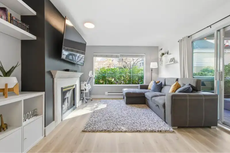 111 6820 RUMBLE STREET - photo 1 of 31