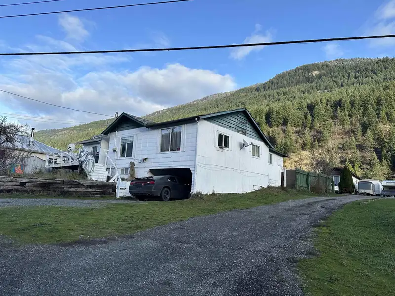 47724 OLD BOSTON BAR ROAD - photo 1 of 40