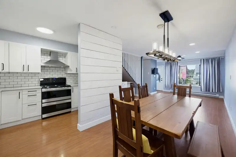4716 48B STREET - photo 1 of 31