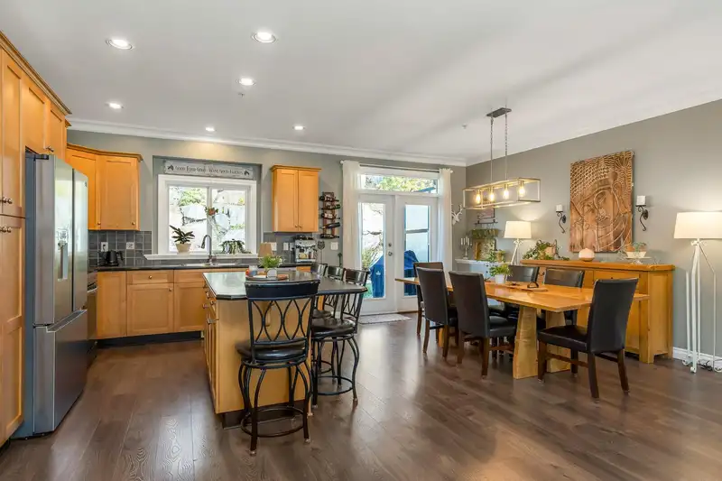 66 36260 MCKEE ROAD - photo 4 of 40