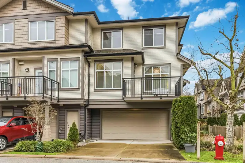 50 9800 ODLIN ROAD - photo 1 of 21