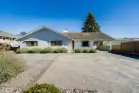 40 E TENTH AVENUE - thumbnail 1