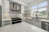 6 2774 MONTROSE AVENUE - thumbnail 13