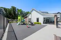 6 2774 MONTROSE AVENUE - thumbnail 38