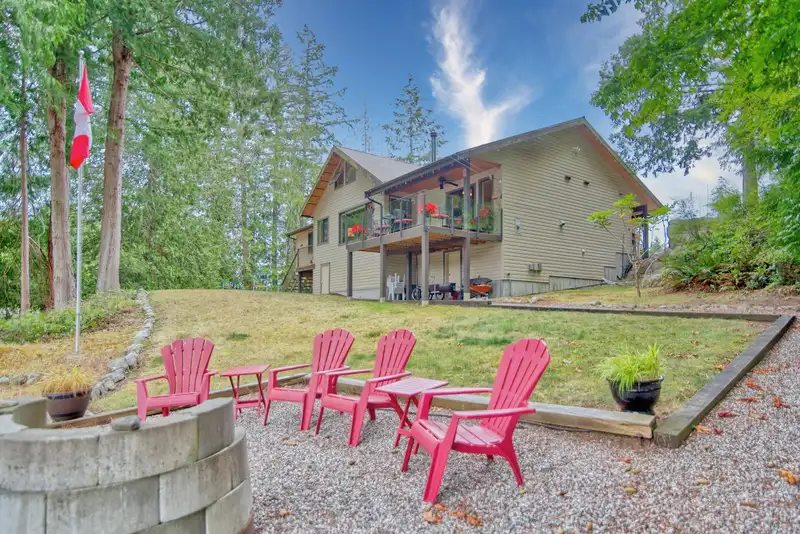 4546 SINCLAIR BAY ROAD - photo 1 of 36