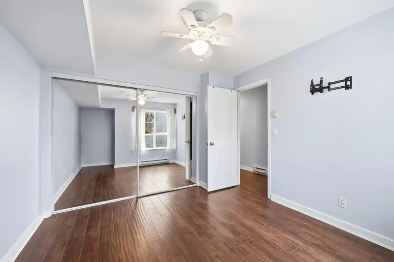 123 253 CASEY STREET - photo 3 of 24